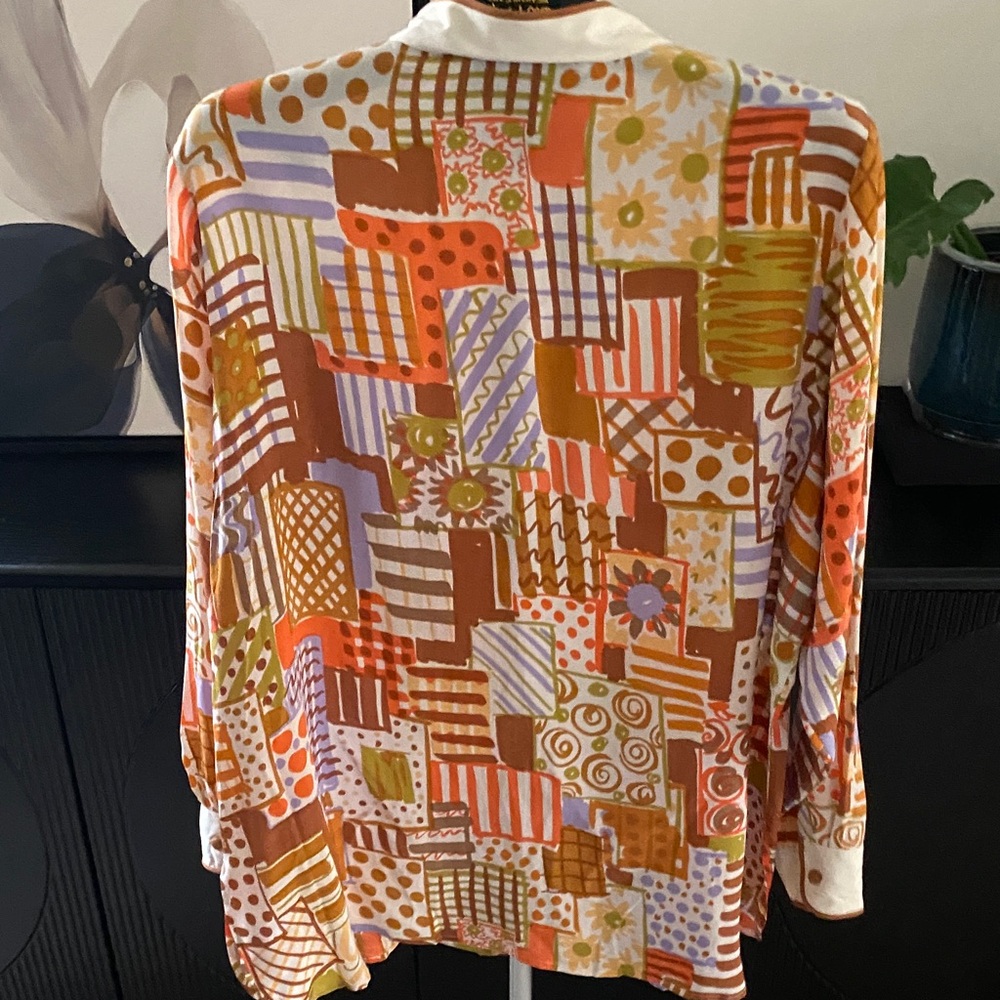 Vintage Bob Mackie 100%Silk Wearable Art Shirt - Picture 12 of 16